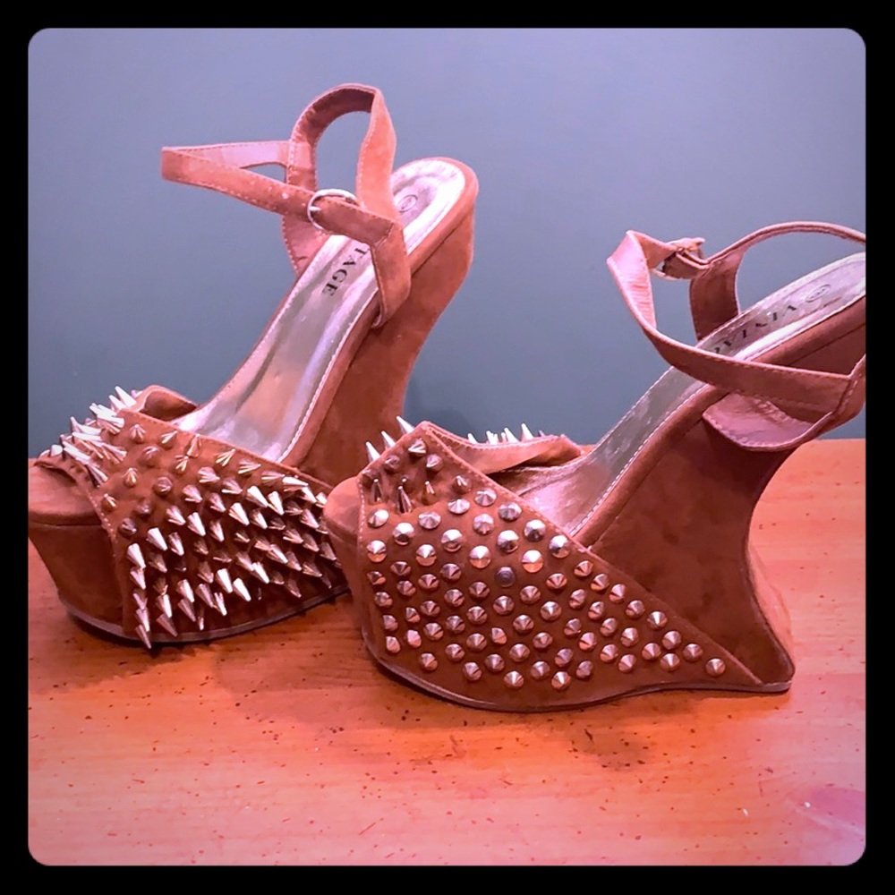 Tan Suede Cutout Wedge size 8